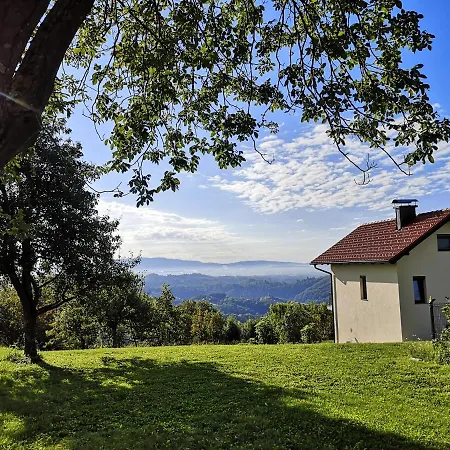 Apartma Hisa Na Ravnah With Hot Tub Pišece Exterior foto